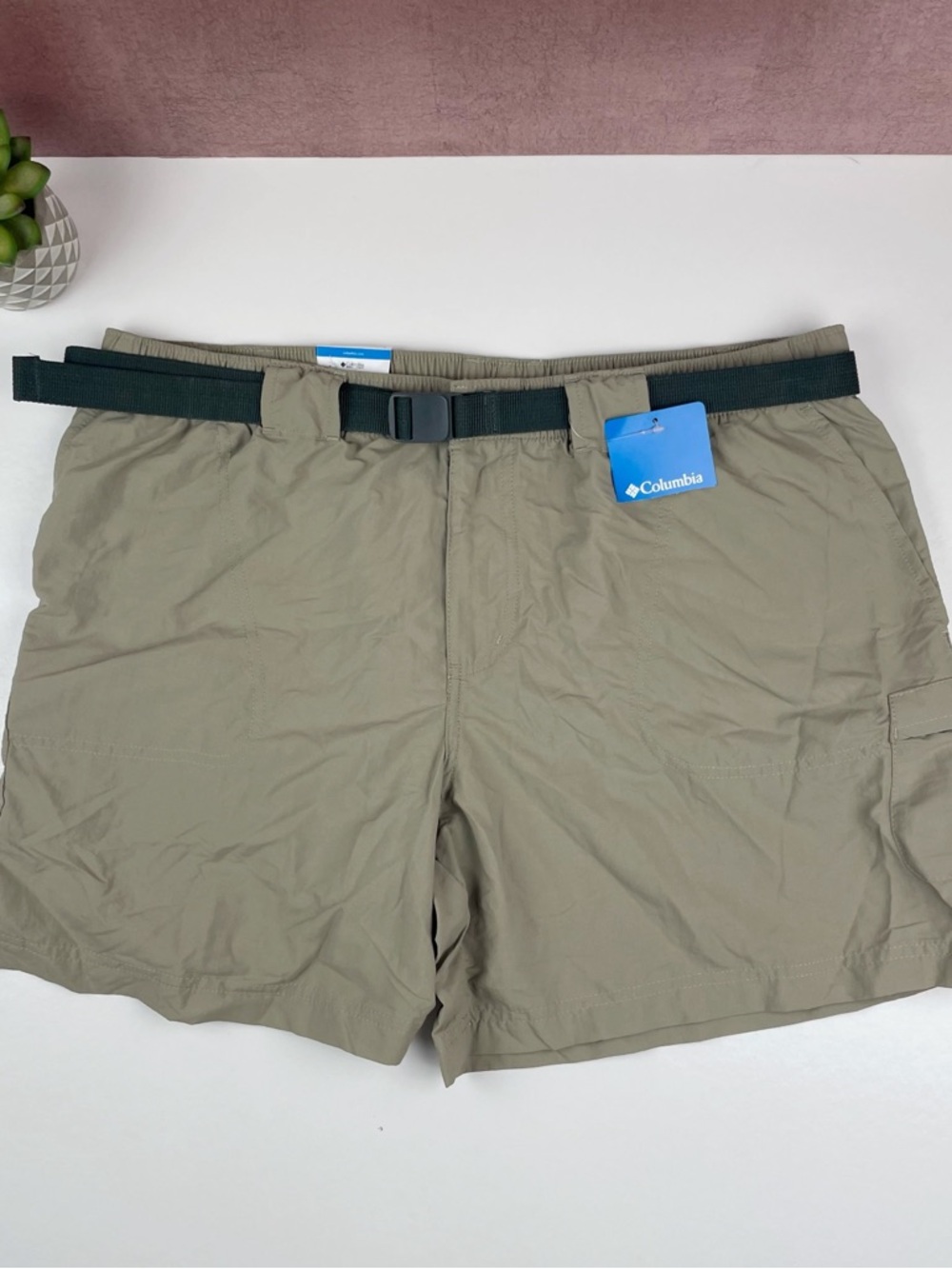 Columbia Sportswear Company Court Short Solid Tan Shorts Casual New Women XL